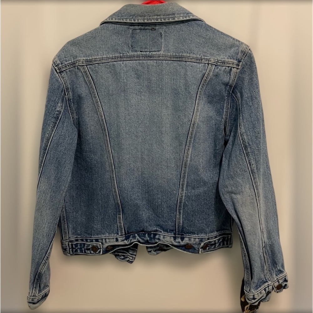 Hollister Jean jacket. Size small. - Picture 2 of 3